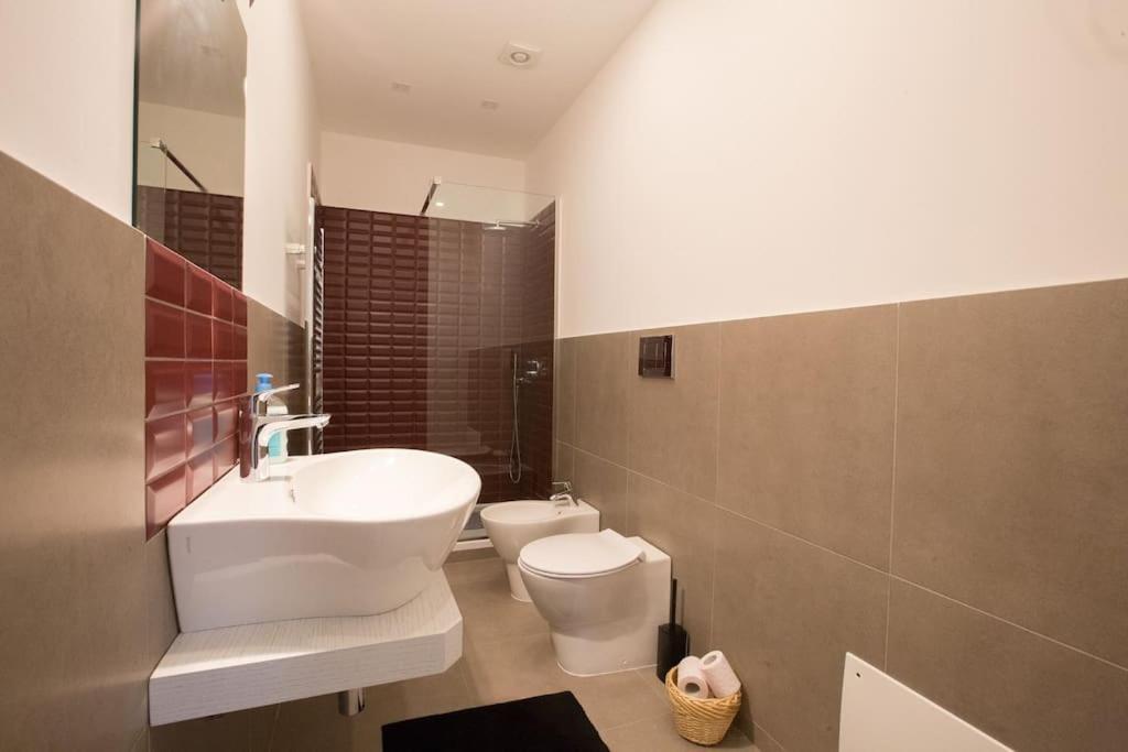 Appartamento 2 Camere Da Letto Al Politeama ปาแลร์โม ภายนอก รูปภาพ
